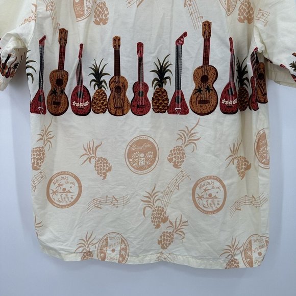 Vintage Hawaiian Togs Button Front Short Sleeve Shirt Size XL Guitars Pineapples - Picture 9 of 11